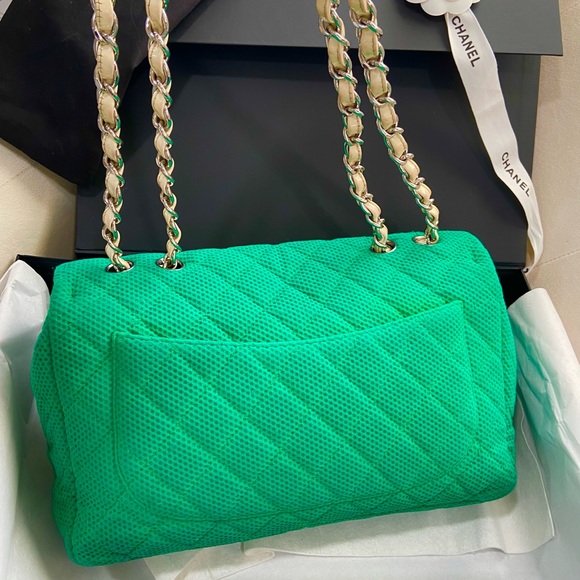💚💚Rare Chanel Large Flap Bag - Picture 9 of 15